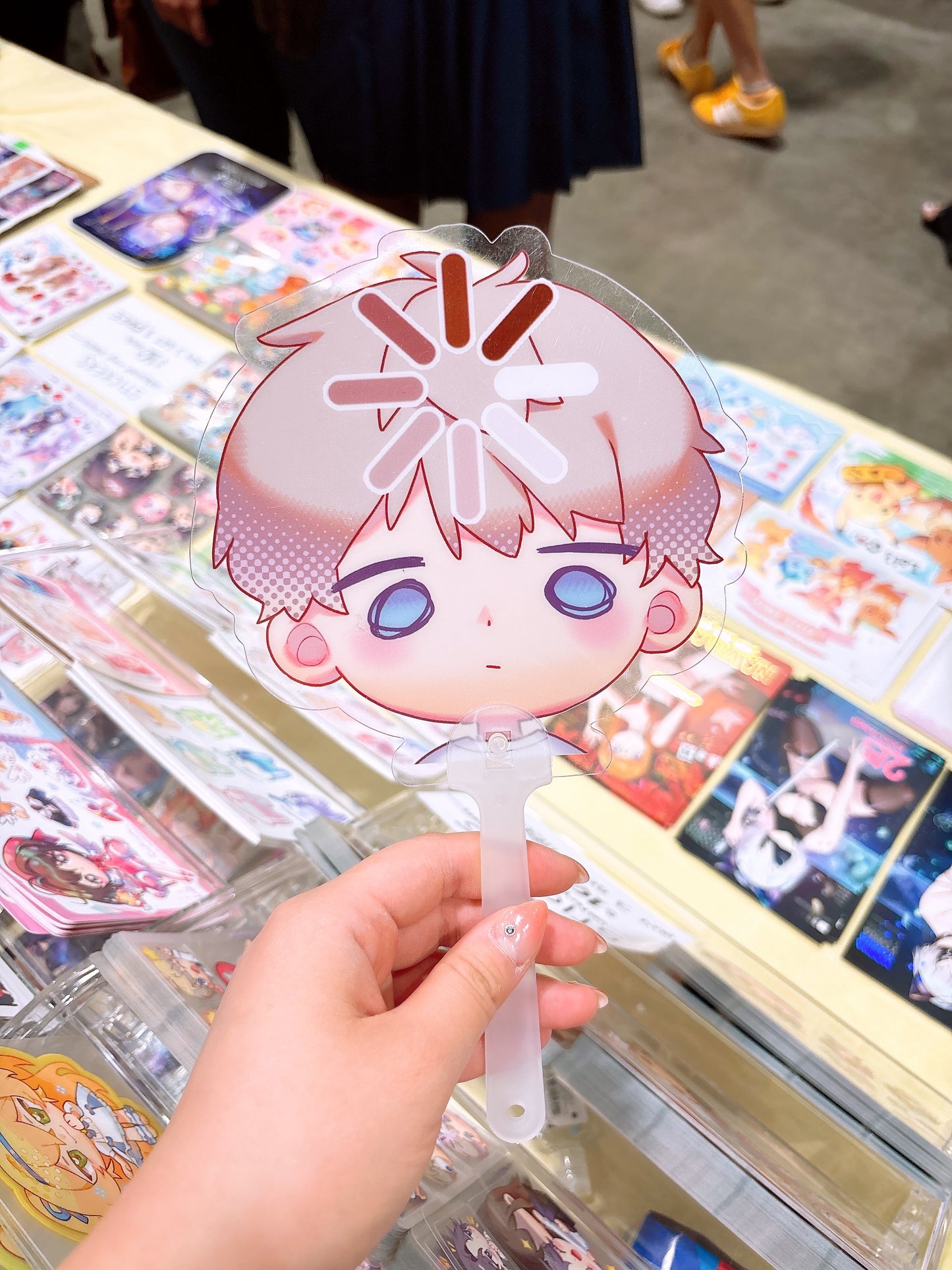 FREE PLASTIC FAN (please read info)