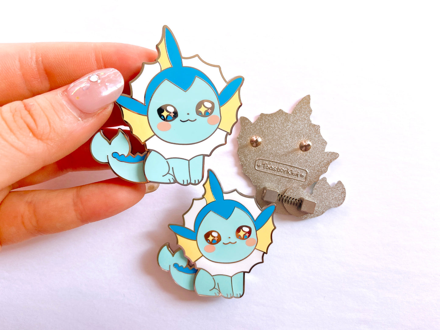 Vaporeon Bobble Tail Enamel Pin