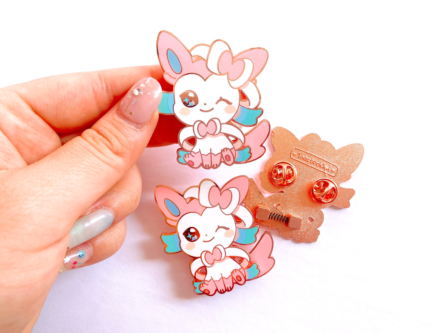 Sylveon Bobble Tail Enamel Pin