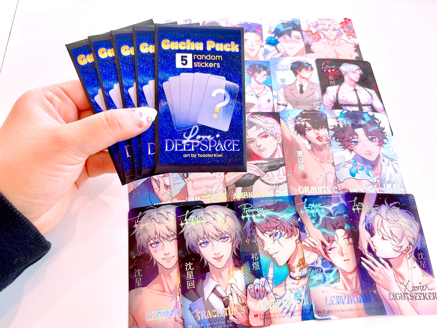 Gacha Pack: 5 random photocard stickers [Love and Deepspace]