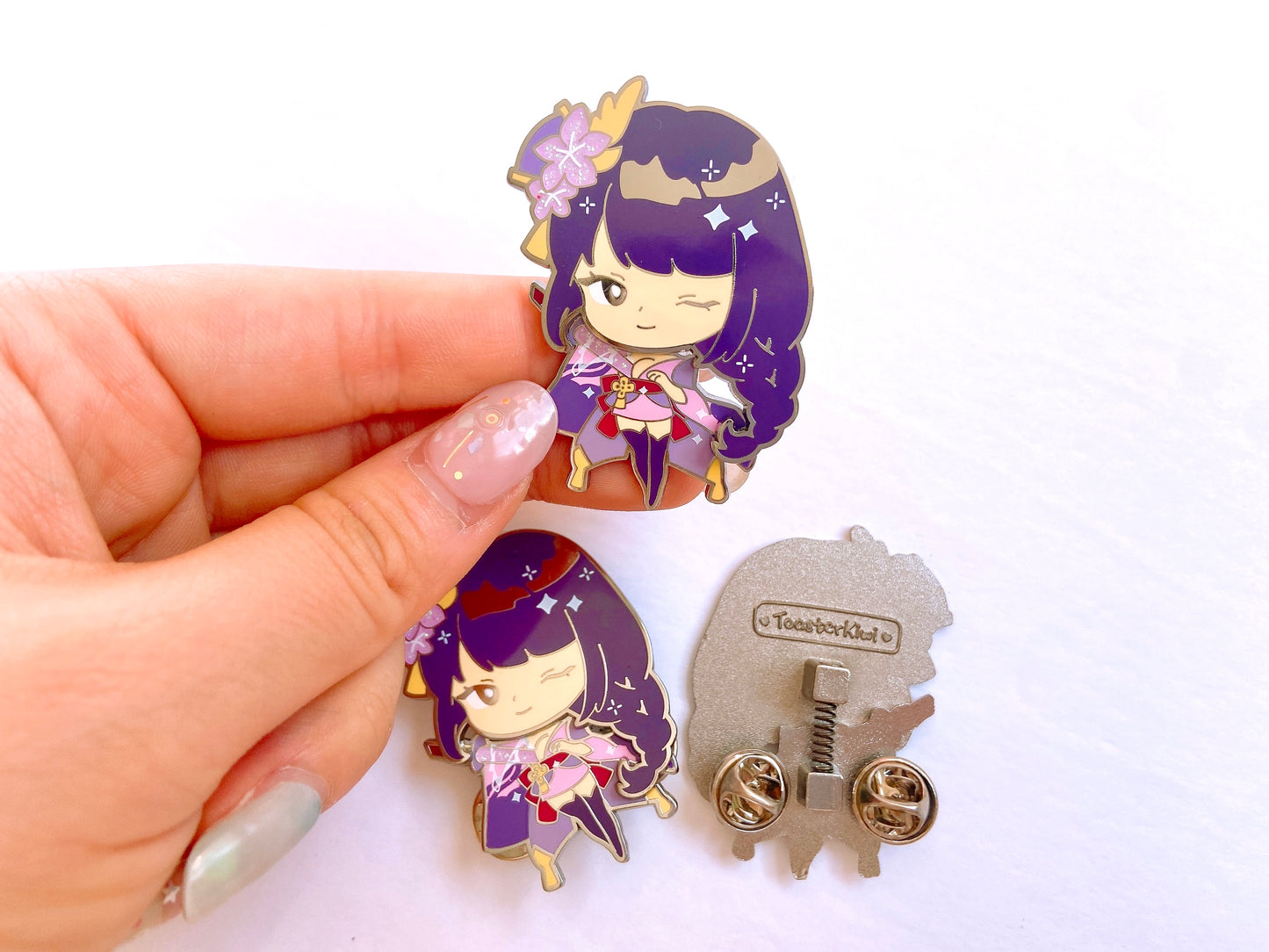 Raiden Shogun Bobble Head Enamel Pin [Genshin Impact]