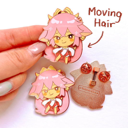 Yae Miko Bobble Head Enamel Pin [Genshin Impact]